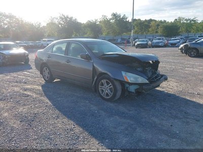 1HGCM56867A****** 2007 Honda Accord