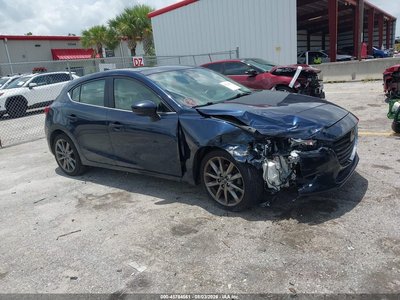 3MZBN1M31JM****** 2018 Mazda 3