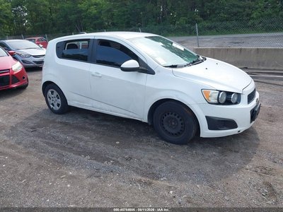 1G1JA6SH7G****** 2016 Chevrolet Sonic