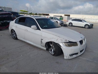 WBAPH7G57BN****** 2011 BMW 3 Series