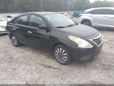 3N1CN7AP5KL****** 2019 Nissan Versa