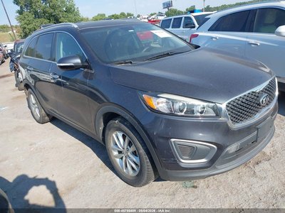 5XYPG4A32GG****** 2016 Kia Sorento
