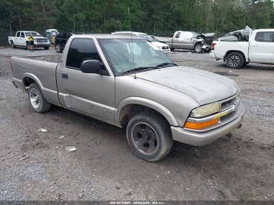 1GCCS145318****** 2001 Chevrolet S-10