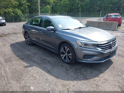 1VWSA7A38MC****** 2021 Volkswagen Passat