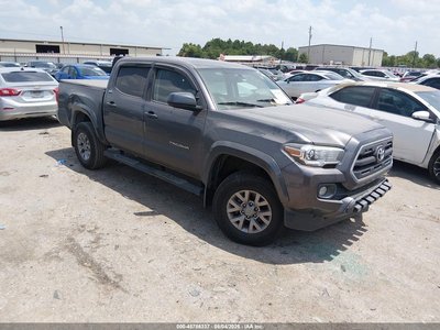 5TFAZ5CNXHX****** 2017 Toyota Tacoma