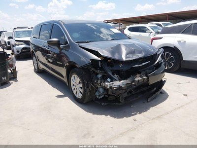 2C4RC1AG5MR****** 2021 Chrysler Voyager