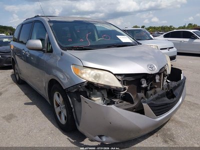 2012 Toyota Sienna
