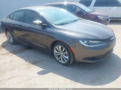 2016 Chrysler 200