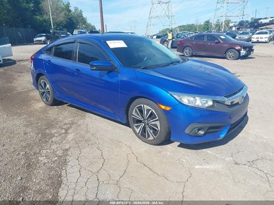 2HGFC1F79HH****** 2017 Honda Civic