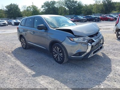 JA4AD2A38KZ****** 2019 Mitsubishi Outlander