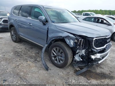 5XYP24GC8SG****** 2025 Kia Telluride