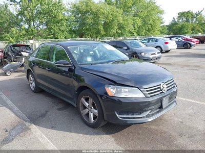 1VWBP7A31CC****** 2012 Volkswagen Passat