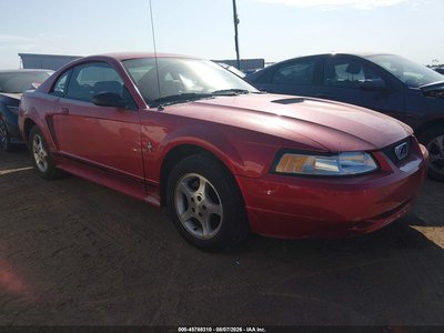 2000 Ford Mustang