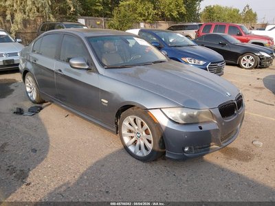 WBAPK5G59BN****** 2011 BMW 3 Series