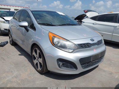 KNADN5A30F6****** 2015 Kia Rio