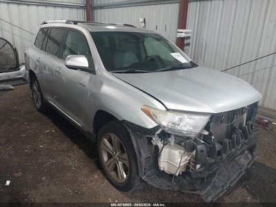 5TDDK3EH0BS****** 2011 Toyota Highlander