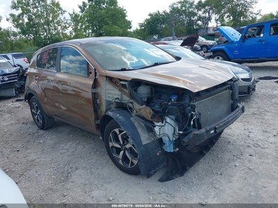 KNDPMCAC5M7****** 2021 Kia Sportage