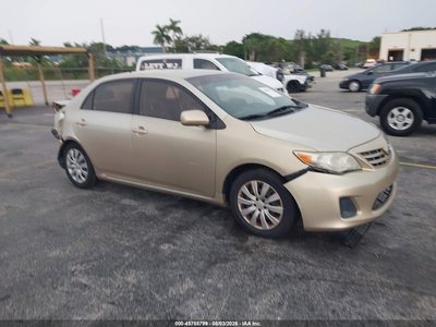 2T1BU4EE7DC****** 2013 Toyota Corolla