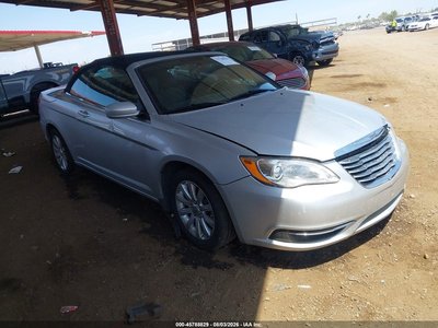 2011 Chrysler 200