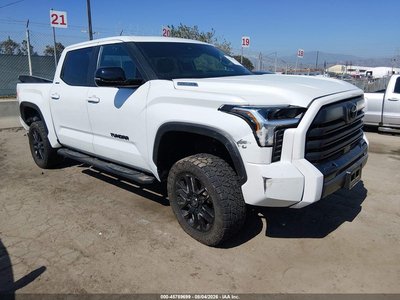 5TFWC5DB8SX****** 2025 Toyota Tundra