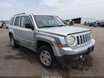 1C4NJPBAXED****** 2014 Jeep Patriot