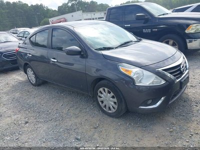 2015 Nissan Versa
