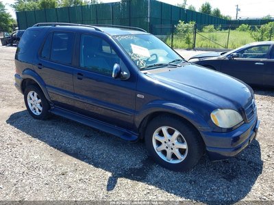 4JGAB72E3YA****** 2000 Mercedes-Benz Ml