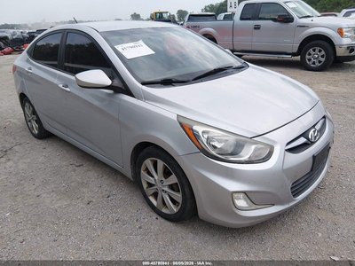 KMHCU4AE2CU****** 2012 Hyundai Accent