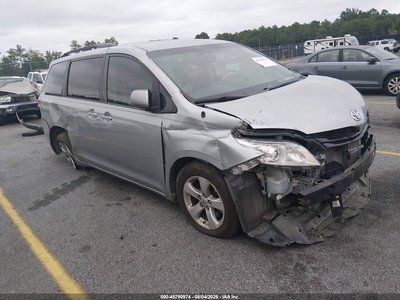 2014 Toyota Sienna