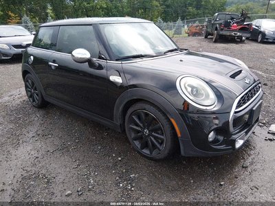 WMWXP7C56H3****** 2017 MINI Hardtop