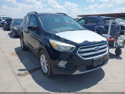 1FMCU0GD0JU****** 2018 Ford Escape