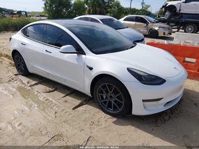 5YJ3E1EA4MF****** 2021 Tesla Model 3