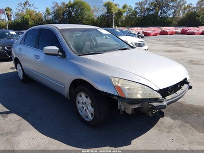 JHMCM56324C****** 2004 Honda Accord
