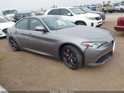 ZARFAMBN2K7****** 2019 Alfa Romeo Giulia