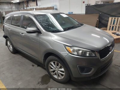 5XYPG4A55JG****** 2018 Kia Sorento
