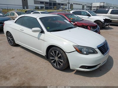 2012 Chrysler 200