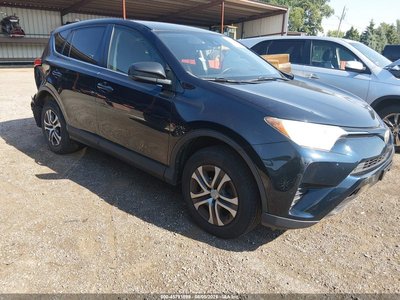 JTMZFREV3HJ****** 2017 Toyota RAV4