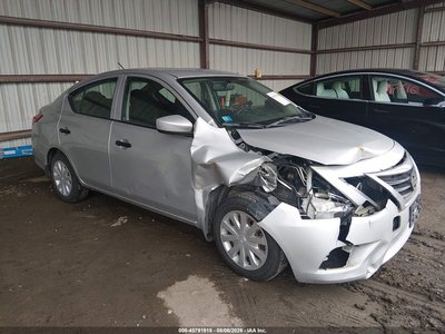 2016 Nissan Versa