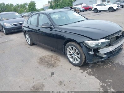 WBA8A3C50GK****** 2016 BMW 3 Series