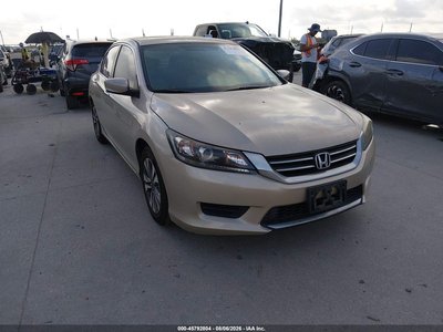 1HGCR2F32DA****** 2013 Honda Accord
