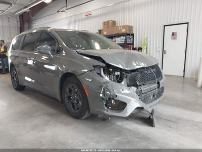 2021 Chrysler Pacifica Hybrid