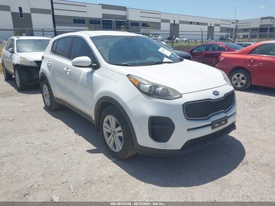 KNDPM3AC7J7****** 2018 Kia Sportage