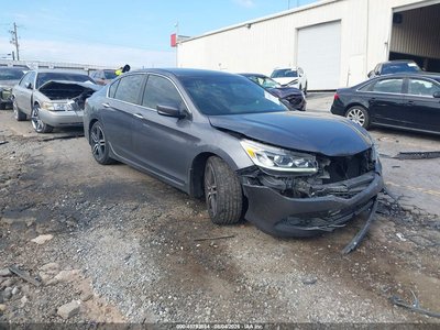 1HGCR2F59HA****** 2017 Honda Accord