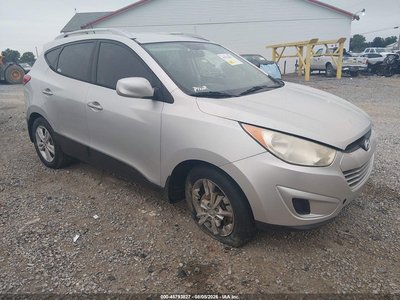 KM8JUCAC5AU****** 2010 Hyundai Tucson
