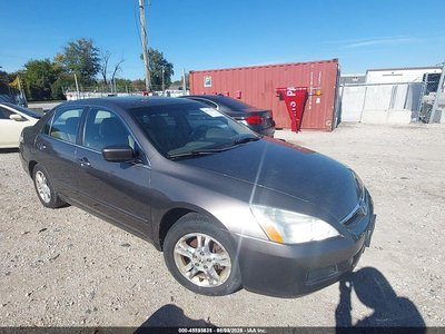 1HGCM56847A****** 2007 Honda Accord