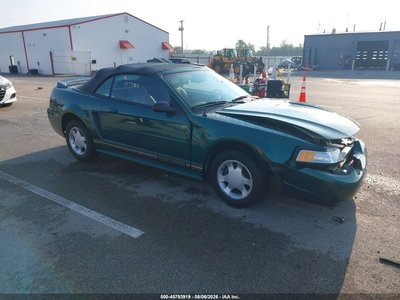 1FAFP4443YF****** 2000 Ford Mustang