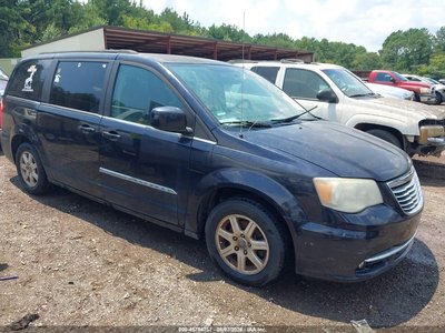 2A4RR5DG6BR****** 2011 Chrysler Town & Country