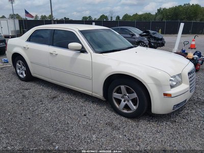 2C3KA53G27H****** 2007 Chrysler 300