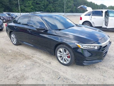1HGCV1F10JA****** 2018 Honda Accord