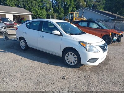 3N1CN7AP5HL****** 2017 Nissan Versa